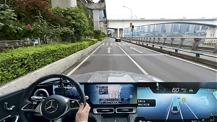 1783584252361037.gif 2′29-2′33-人机共驾.gif